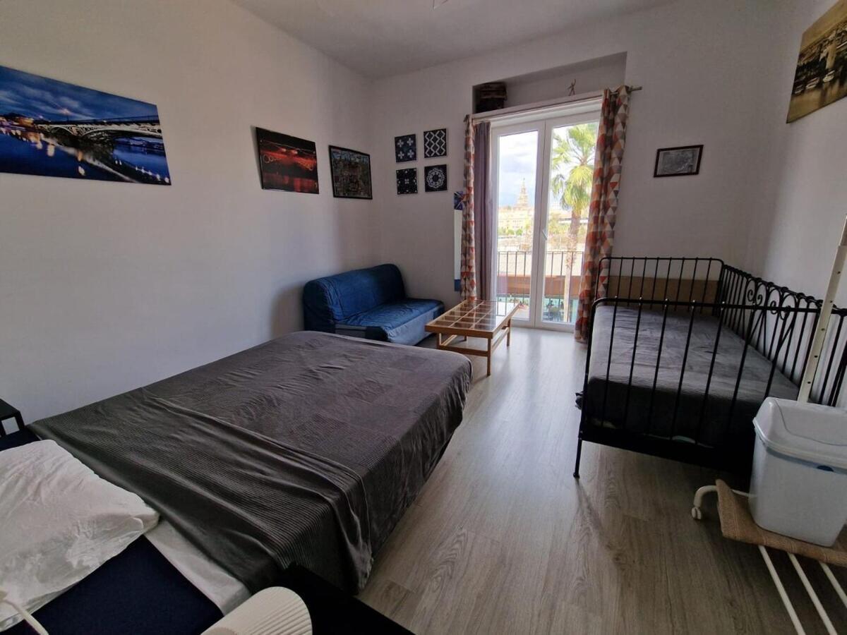 Betis Del Oro Villa Sevilla Ruang foto
